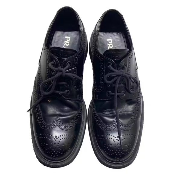 PRADA Designer Black Leather Wing Tip Dress Shoes Made in Italy Men's 8.5 - Picture 2 of 5